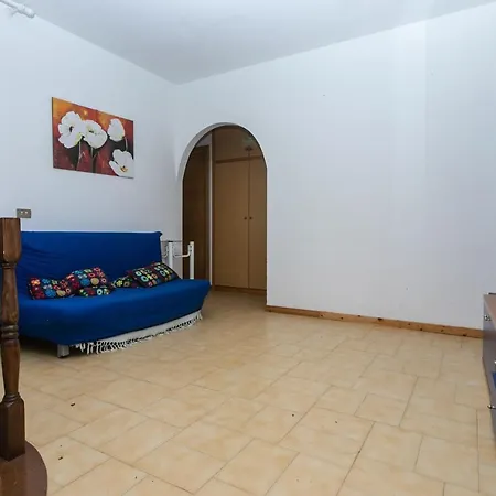 N215 - Numana, Trilocale Con Portico *